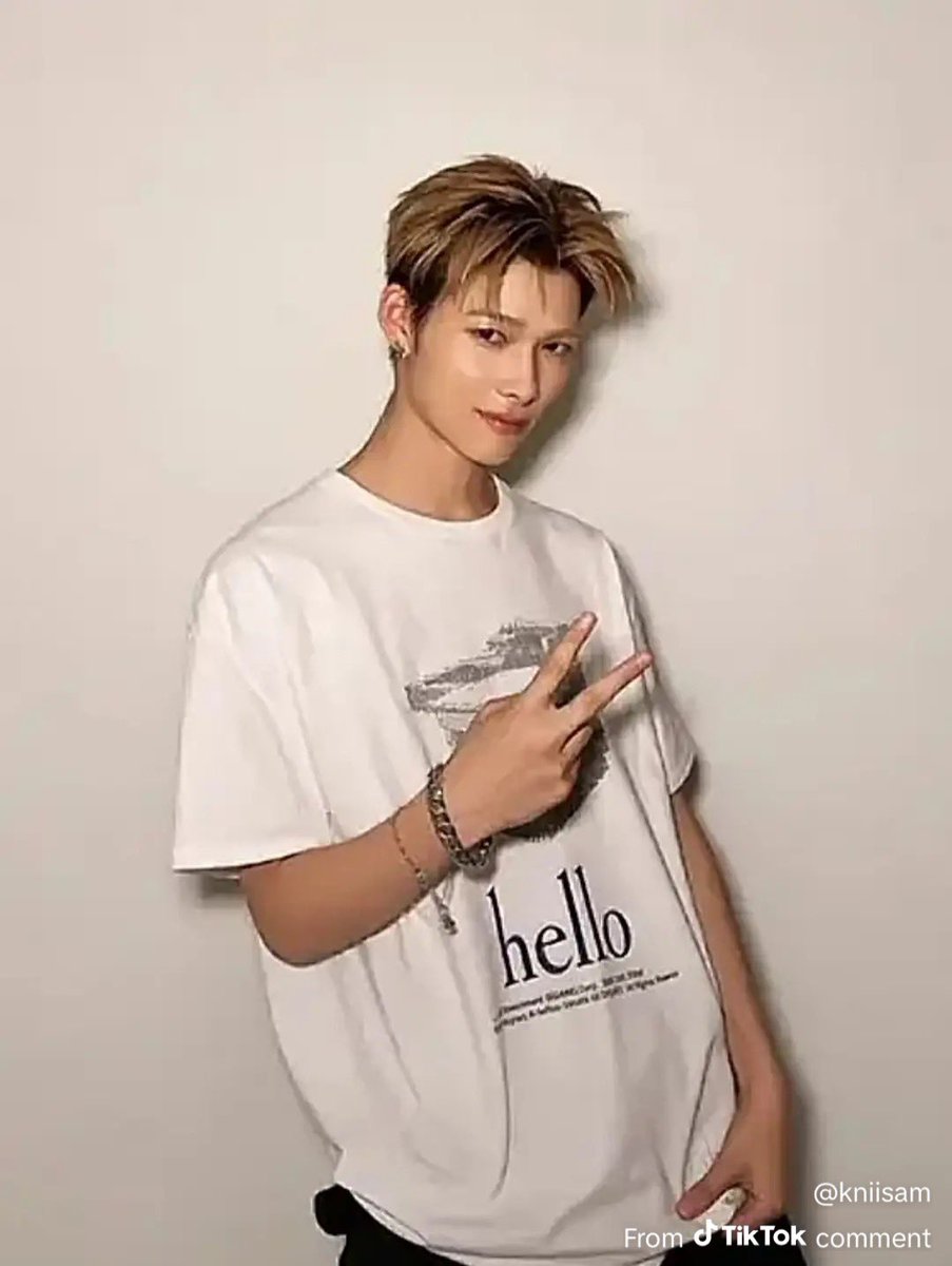 kvnjji's tweet photo. he’s been so cutieful this yr https://t.co/9MatYbEYI2