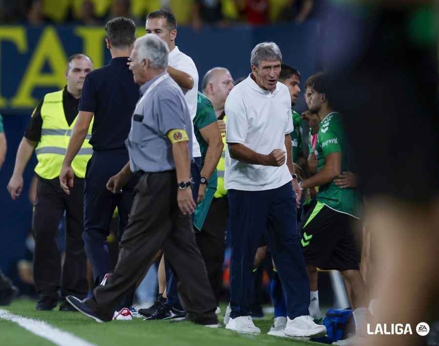 manu_colchon's tweet photo. 288 días le quedan como entrenador del #RealBetis.
9 meses.

¿Renovación? https://t.co/viwucbMJ5j