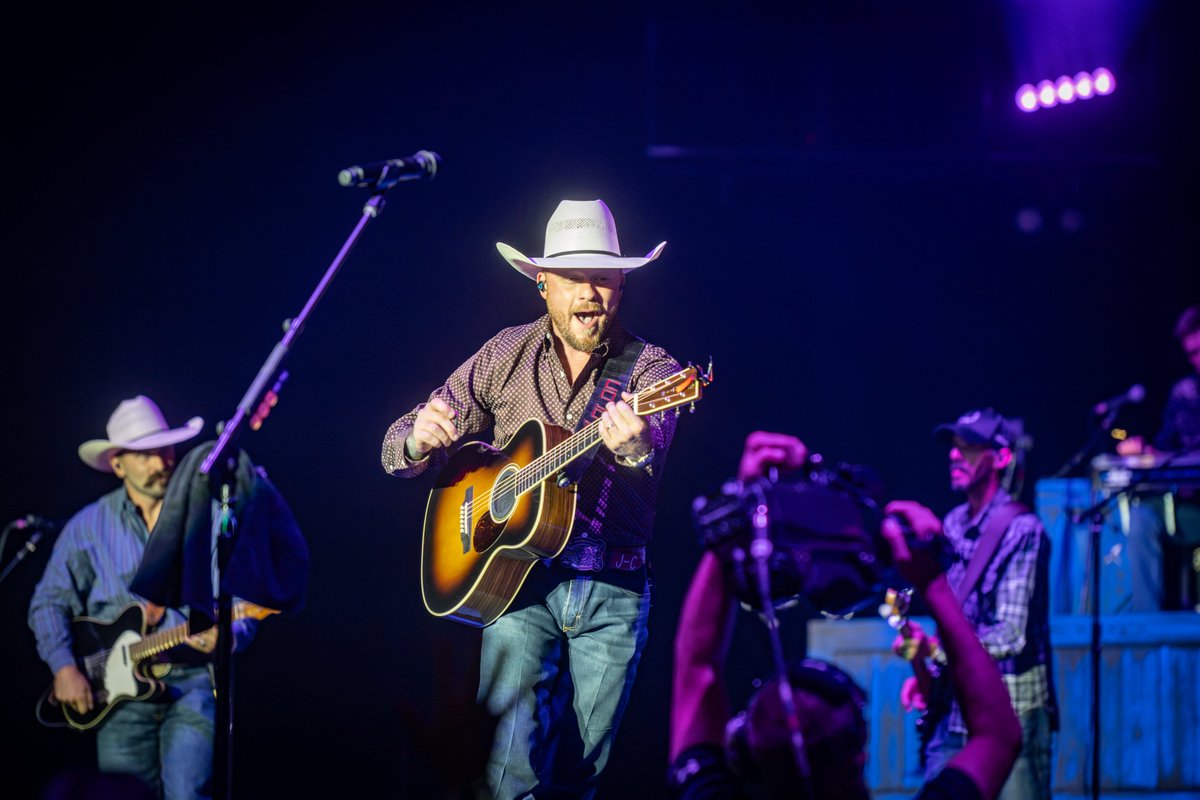 TacomaDome's tweet photo. .@codyjohnson brought a piece of Texas to the Tacoma Dome this past weekend!

What was your favorite memory from Saturday night? Let us know below 👇 https://t.co/iGxlGCipZ6