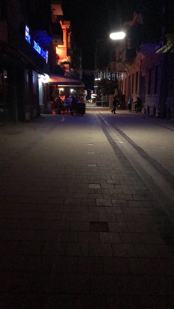 XX3679156981989's tweet photo. Alsancak ?? #izmirpasif hemen dm https://t.co/qt8SHCgo8N