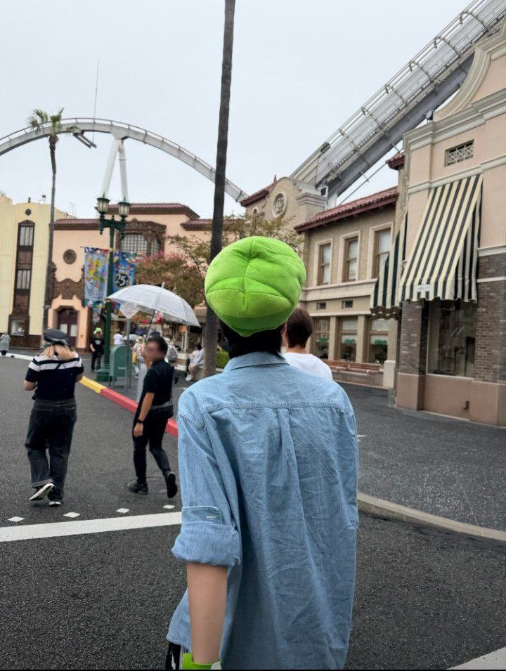 sshinyui's tweet photo. Had so much fun at Universal Studios Japan today! There was something exciting around every corner, and I honestly didn’t know where to look first. From the moment I got there, the whole place felt like stepping into a different world. https://t.co/PSFjsnR6ls