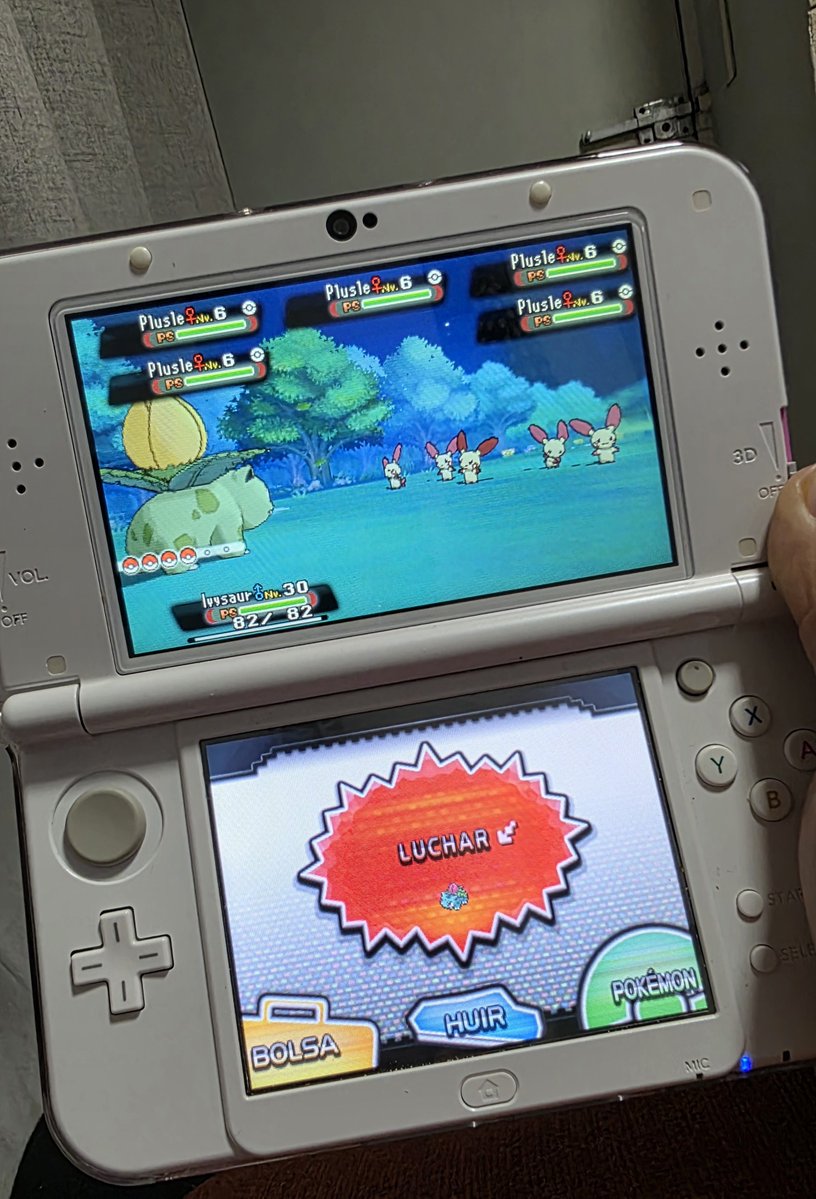 JorgeIbH39's tweet photo. Adivinen cual es el Shiny🤣✨️ https://t.co/KrxEg9RBfZ