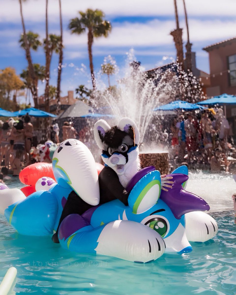 XavierHuskqueak's tweet photo. Still looking for more homes for these loving squeaky doggos 💜💚💙

Max, Hunter & Xavier are still up for preorder! :3
If one of these squeaky doggos has been calling out to you, maybe it’s time to adopt a new squeaky friend! 😜

Preorder form:
https://t.co/ISg7qciyUx

Come give one of these adorable squeaky doggos a forever home! They’re waiting for you 🥰

Huge thanks to @FactoryCreature and @PoolToyParty for their continued support and contributions to the project! 💜

Project chat:
https://t.co/UQcEGqmrBe