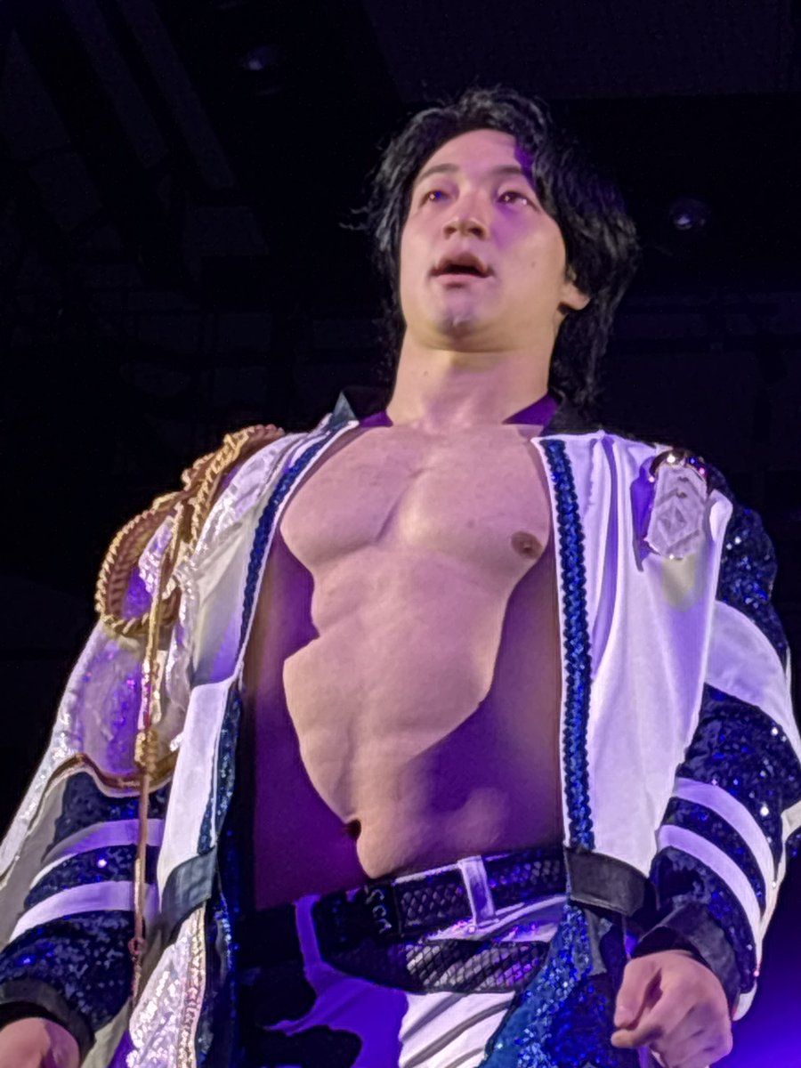 ryoryoyuuuy's tweet photo. 10周年おめでとうございます！
全試合最高でした！！！
#ddt  #上野勇希 #DDT https://t.co/2CSpsIV1MA