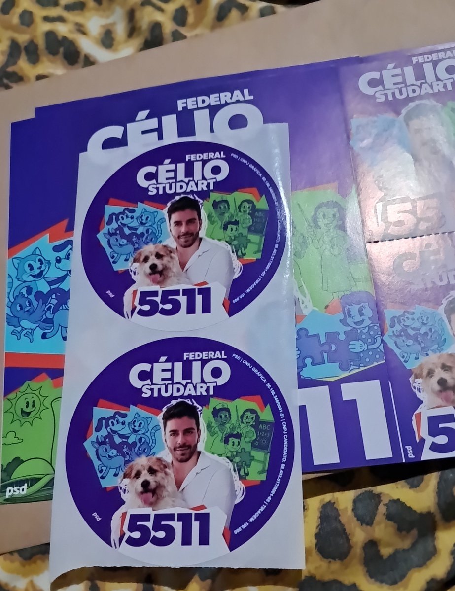 catcuscuz's tweet photo. Descobri hoje que recebi esse kit aq do candidato célio studart no MEU ENDEREÇO no MEU NOME sendo que primeiro; não pedi, segundo; ninguém sabe meu endereço. Que porra é essa??? https://t.co/MzHdRtl5Iy