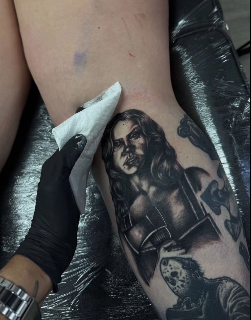 daguyayo's tweet photo. Use this tattoo art chop $500-900
Just get discord ask for server and thank 😊 me later https://t.co/oZcbZixjyr