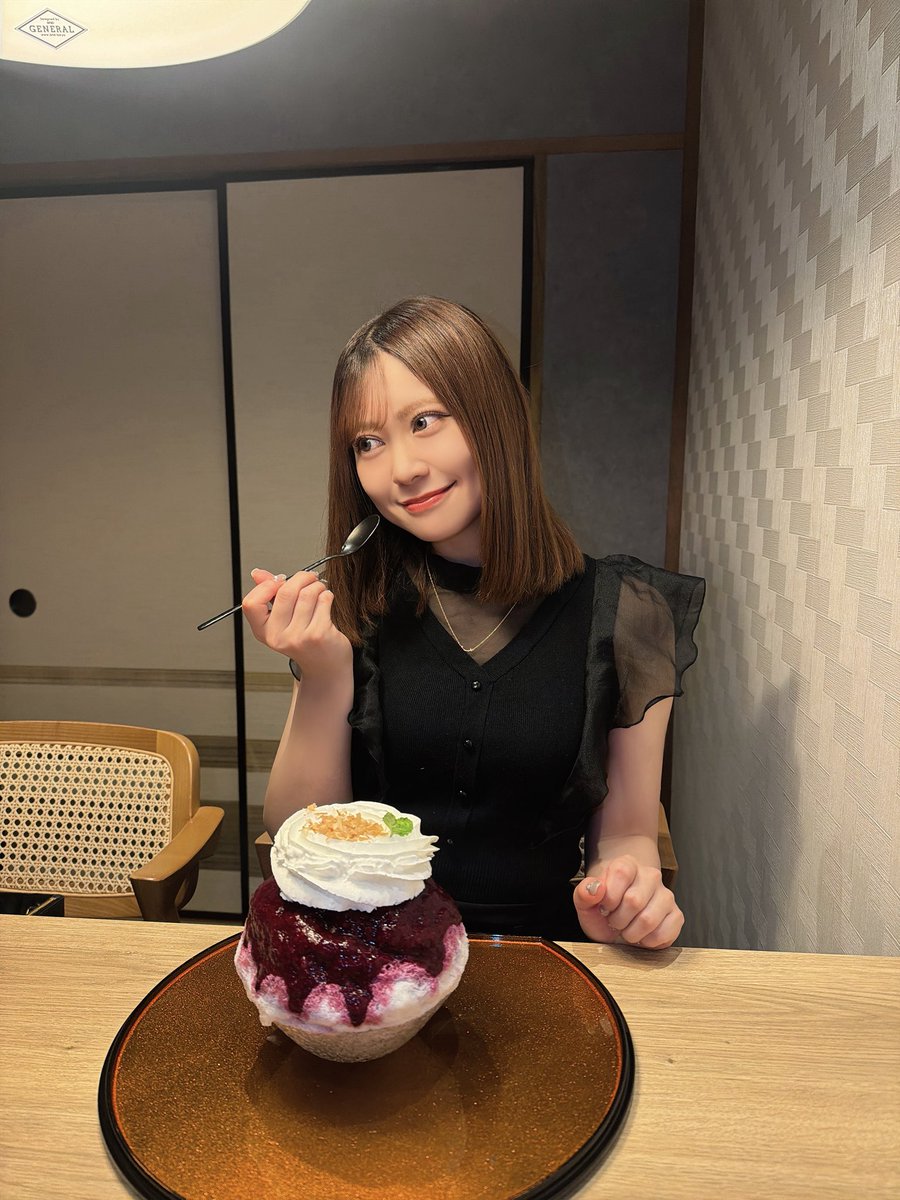 Rena_FULITBOX's tweet photo. おはよー！♥ https://t.co/ImQdPCLMlc
