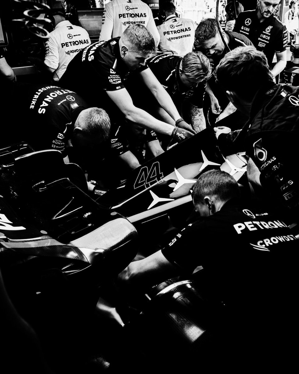 angeliwlez's tweet photo. 🏎️ #𝖥𝗈𝗋𝗆𝗎𝗅𝖺𝟣 ’ — 𝖳𝗁𝖾 𝖱𝖺𝖼𝖾 𝖭𝖾𝗏𝖾𝗋 𝖲𝗅𝗈𝗐𝗌 𝖣𝗈𝗐𝗇; https://t.co/d10r7US0xS