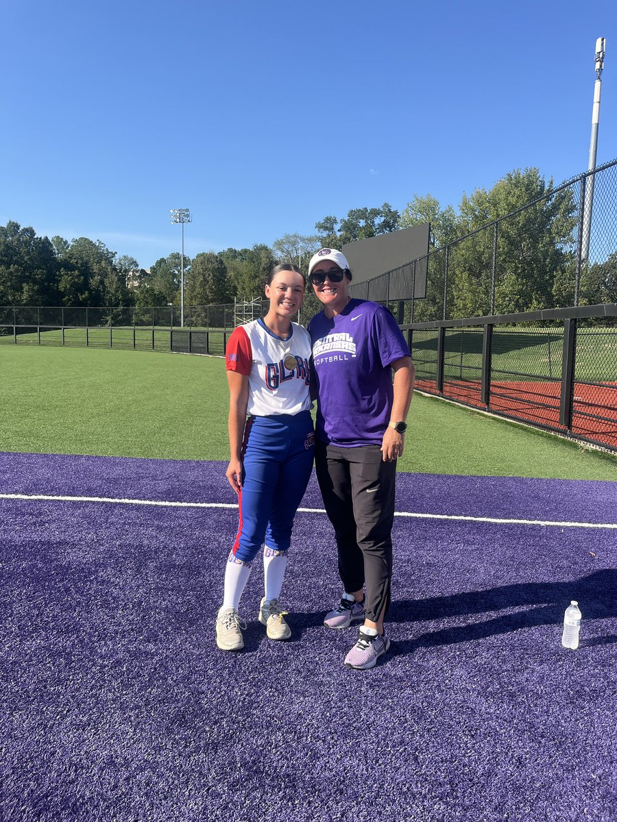 SavannaMarsey's tweet photo. Thank you @UCASoftball staff and players for putting on a great camp this past weekend. I learned a lot that can amp my game up! I can’t wait to get back! @CoachLucas_ @coachapjackson 🐻💜🩶 #bearclawsup 
@16uTxGlory @cedricc07734293 https://t.co/Oa3jftDHVC