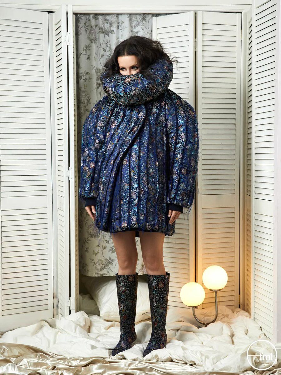 willisleites's tweet photo. Ahead of the NYFW debut for , we provide an exclusive first look at the collection as seen in The Dream Issue.

brings a sense of wonder to this piece, where she appears as a human-form antique vase. The creation uses Japanese brocade to replicate th... https://t.co/uFoyMCD1Js