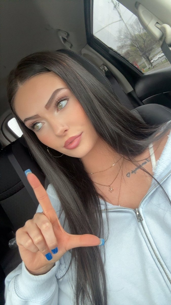 SOPHlEBGODDESS's tweet photo. Every single lurker today/tonight is getting caught….

I don’t care how hard you try and hide 😇

No escape tonight for you l0sers 😏 https://t.co/xcNJ0uzqCT