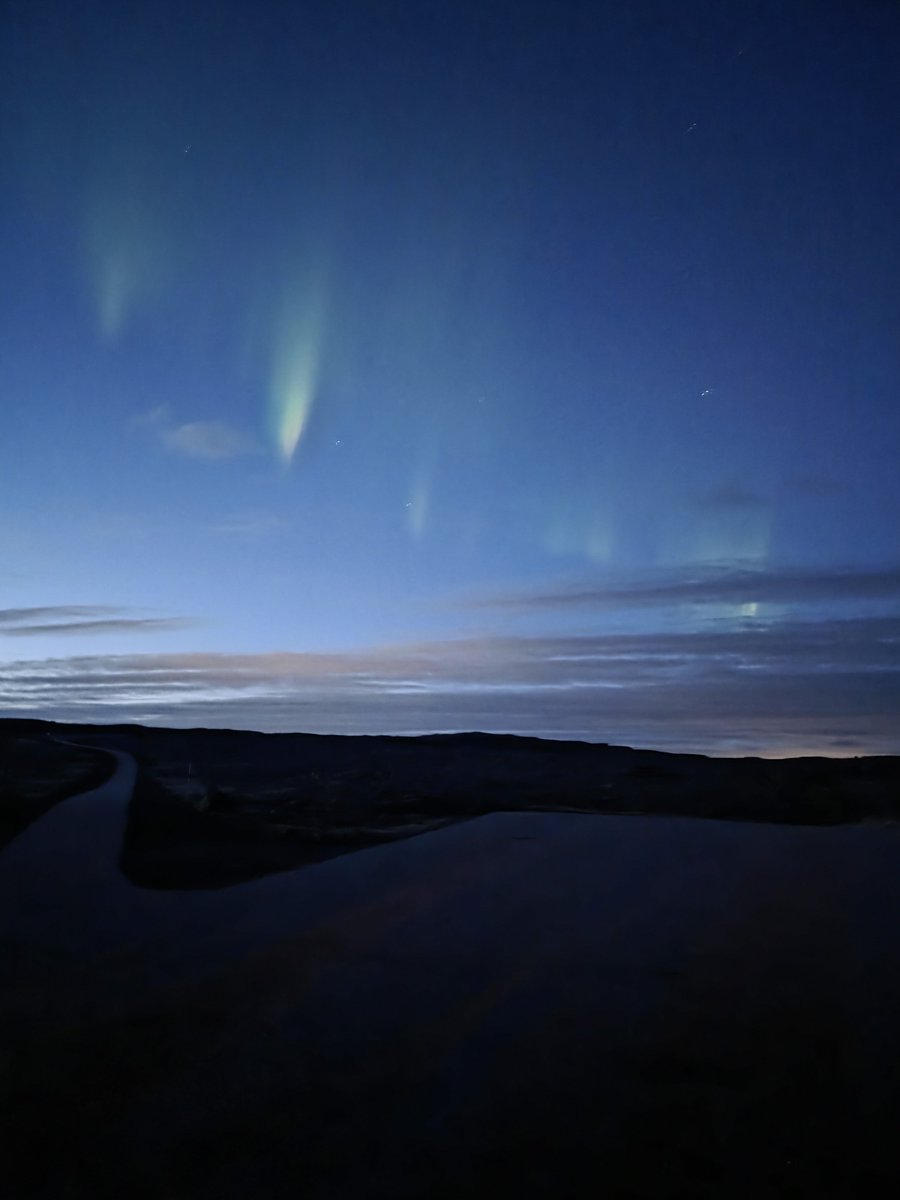 DJDirrtyDogg's tweet photo. #northernlights #iceland #travller #nightsky https://t.co/CnpNdgKeNs