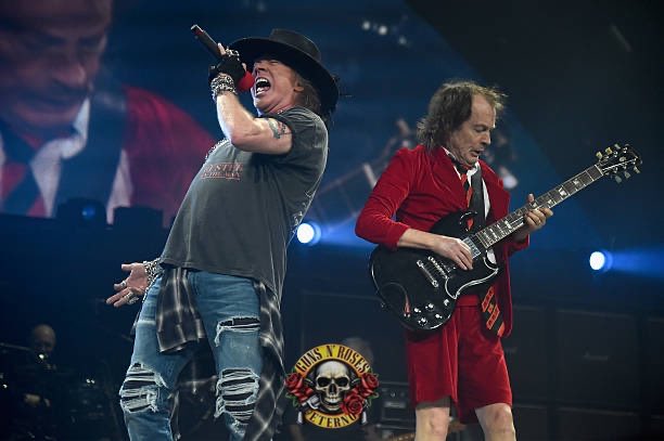 gnreternobr's tweet photo. 14 de setembro de 2016, @acdc com Axl Rose nos vocais se apresentaram no Madison Square Garden em Nova York, NY 🇺🇸 #acdc #axldc #axlrose
📷 Kevin Mazur / Mike Coppola / Getty Images https://t.co/5MZM1nBBfM
