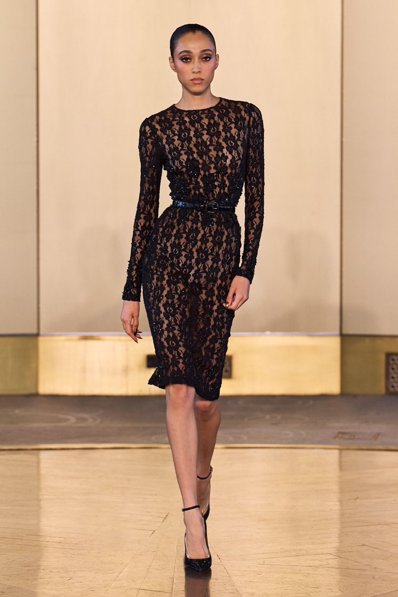 jacquemusx's tweet photo. Sergio Hudson SS27. Irresistible. https://t.co/QxxUMm1XCv