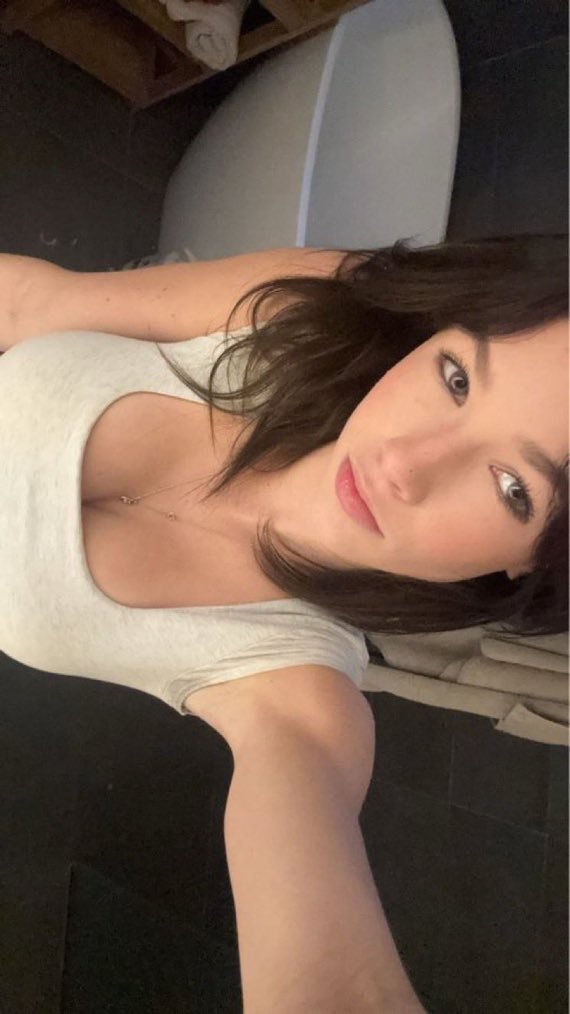 Goddess_reecce's tweet photo. You’ve been str*king for so long already and maybe want to take your hands off your c*ck now… but that’s so difficult.
I’m the d*vil on your shoulder who knows that, and is about to make it much HARDER for you

ATMtraining Findom finsub femdom paypig cashcow humanatm exposure https://t.co/Fx4tXho2WZ