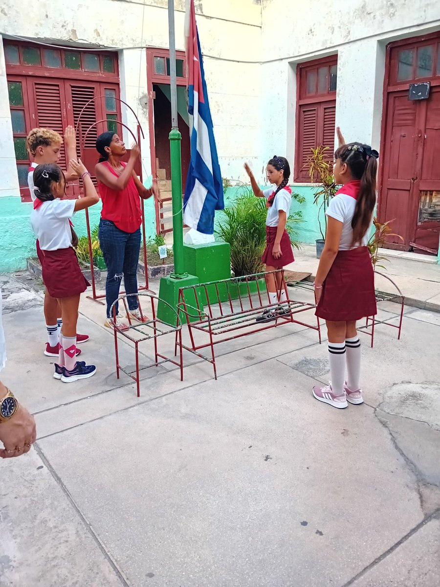EducPrimSagua's tweet photo. Se realiza Visita de Inicio de Curso en la Primaria Fe del Valle de Sagua la Grande ❗ https://t.co/UXpP4DodvA