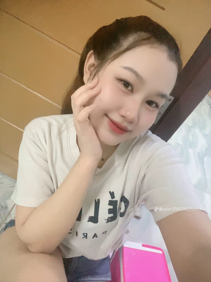 l4jmg's tweet photo. @Coomchai จัดให้หน่อยยย https://t.co/5cH0E9bvXP
