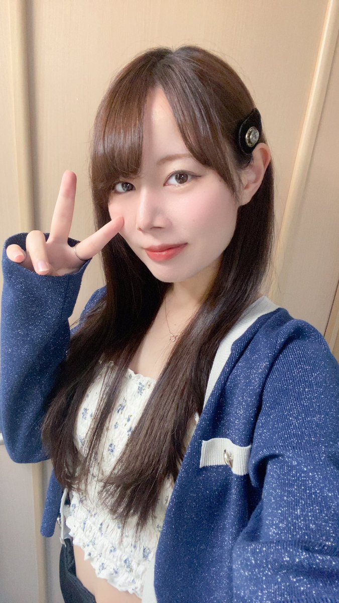 ch_IakIx's tweet photo. おはようございますʕ•ᴥ•ʔ🩵
新人声優の夏凪ちあきです！

今日からまた雨が続きますが
無理せずゆるりと過ごしていきましょ！☔️

みなさんも行ってらっしゃい👋
私も行ってきます！ https://t.co/rbAddzj1qA