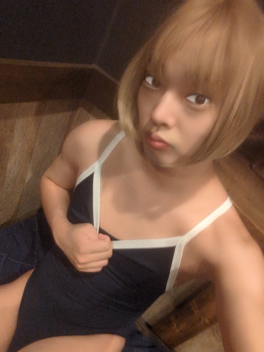 Maomaou_'s tweet photo. この先みたい…？？
 #女装  #おとこの娘  #男の娘 https://t.co/nWEJi7hiss