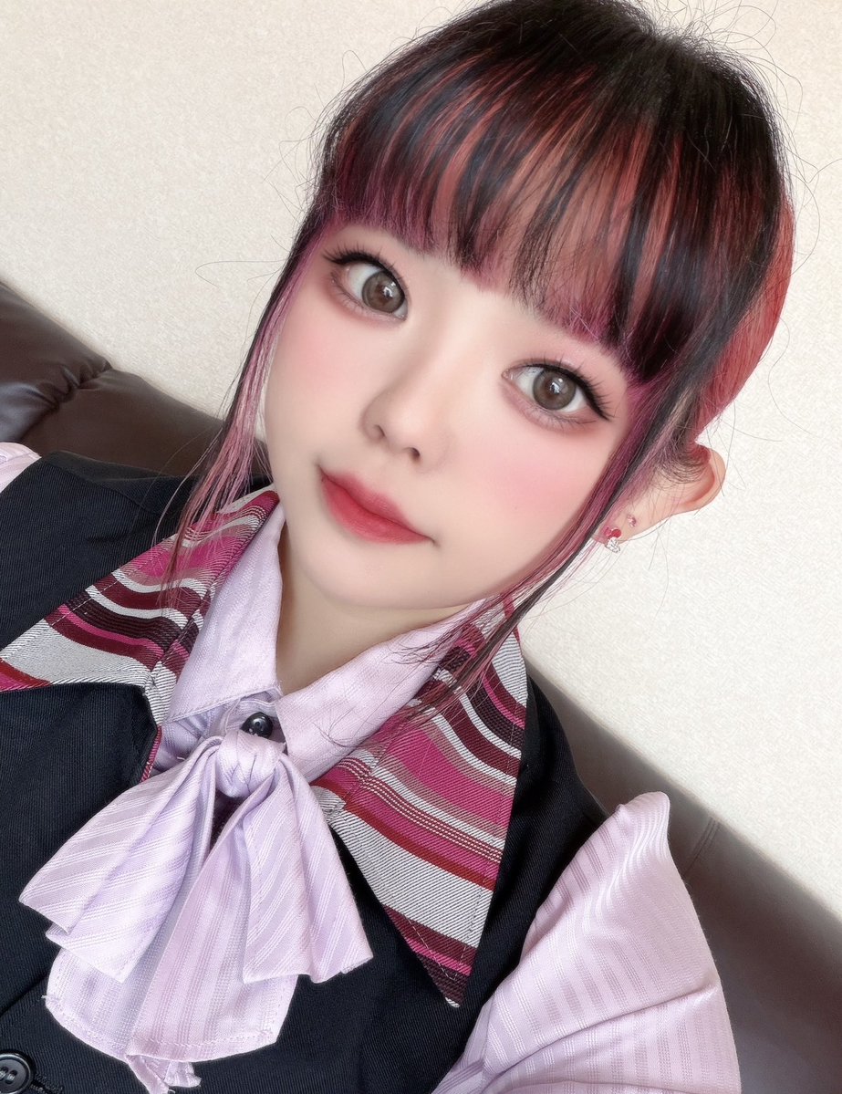 EARLYBIRD_NMR's tweet photo. おはよー🤗
今日は晴れてていい天気🌞😊🌞
最近なんかバタバタして歯医者行くのも忘れてるー🦷
常に眠いしまいっちゃうね〜🙄🙄笑
連休は法事でいとこ達にやっと会える😌
北海道の端から端だからなかなか会えなくて数年に一度だよ🥺楽しみに頑張るー✊🏻❤️‍🔥
それじゃ今日もがんばろ〜(๑ •̀ω•́)۶ﾌｧｲﾄ!!

 #拡散希望 
 #アーリーバード根室店
 #いいねRTフォローお願いします