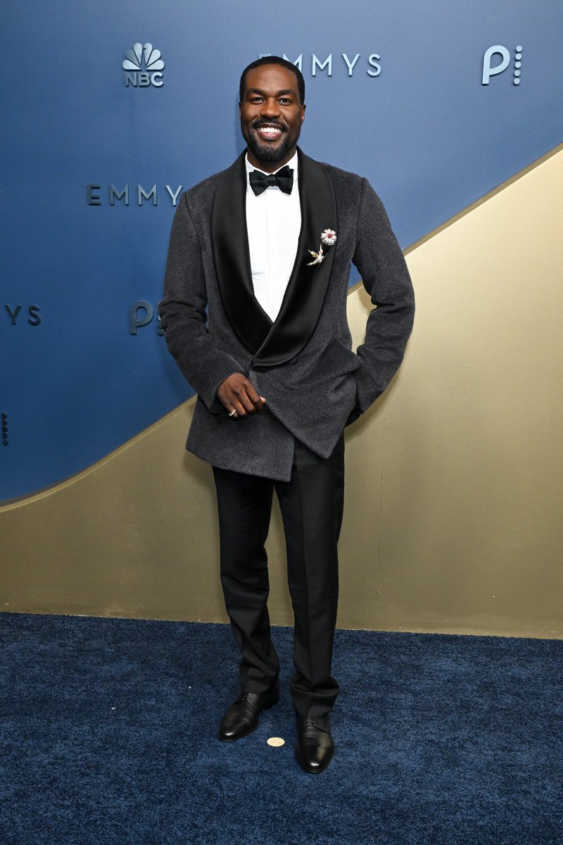TheCut's tweet photo. OUR BOY 🖤 #CutCover star @yahya has arrived at the 78th annual #EmmyAwards. https://t.co/8nAoJPIdMO