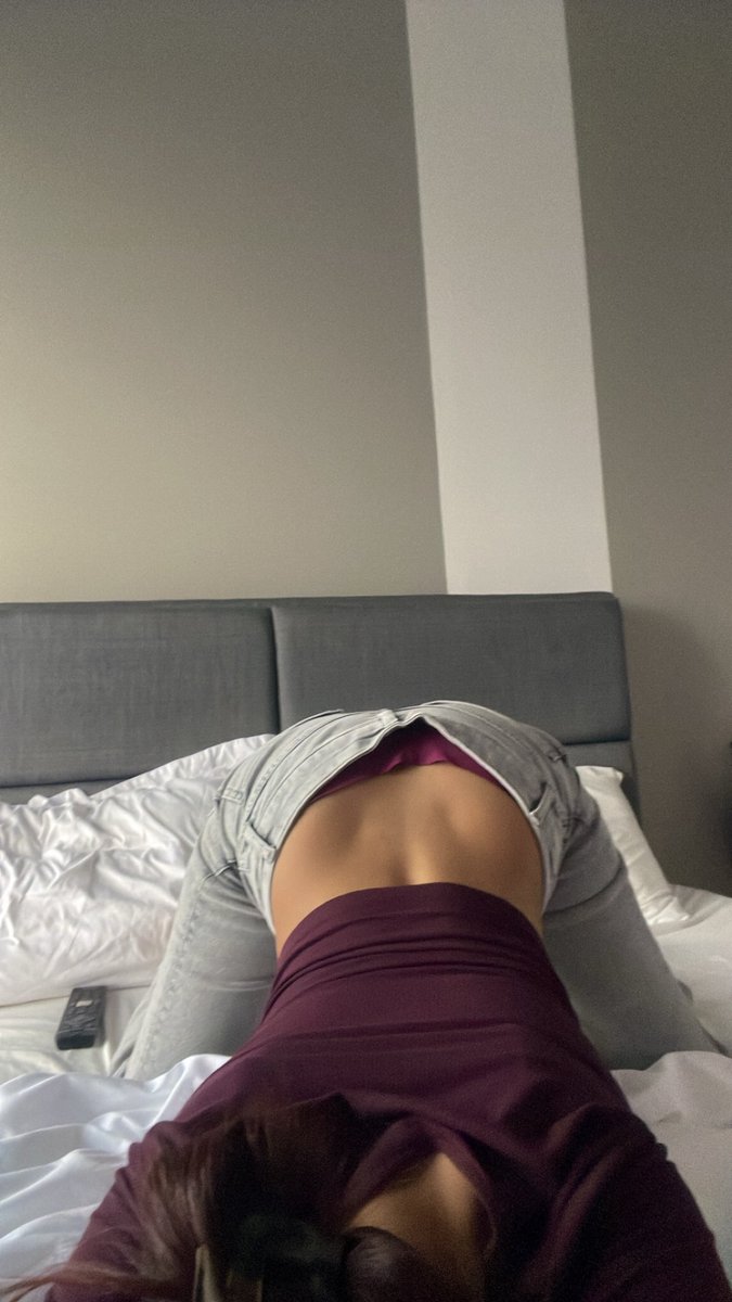 4prilbaby's tweet photo. moaning https://t.co/2VIfMhhPM3