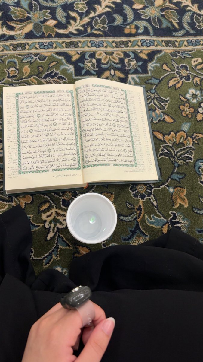 1e0gqb's tweet photo. وفي سكون الليل، للوترِ دفءُ
قلبٍ وجدَ إلى الله ملجأه

- الوتر https://t.co/ffnh9JFL7A