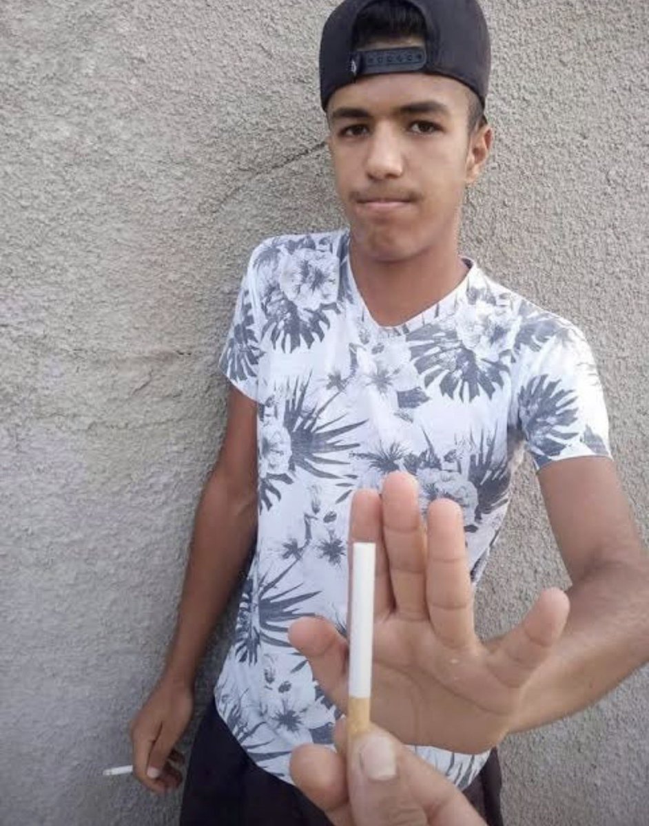 Millipede400's tweet photo. Me telling my friends not to relapse https://t.co/yM9dJPEeMT