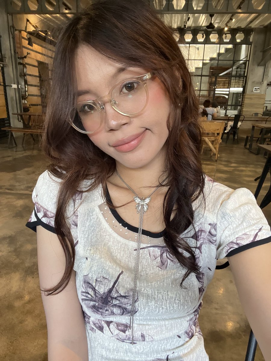 marvozz's tweet photo. the art and the artist 🎨🖌️

ini adalah matkul anatomi manusia yoawr yg ada di ub smst 3 

agk sdikit mninggal😃💀 https://t.co/ptdqZjIOBB