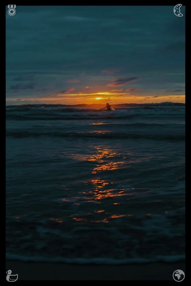 hector_sJ's tweet photo. 🥿 Manufacturing runs without a hitch Each move brings us closer to improved outcomes Later that night, Lila headed to the cottage, entered Elara's room, and sat down on the bed, clutching the blue bowl, the notebook, and the wooden box. She spoke to Elara, sharing stories about https://t.co/uwoYZM0XwL
