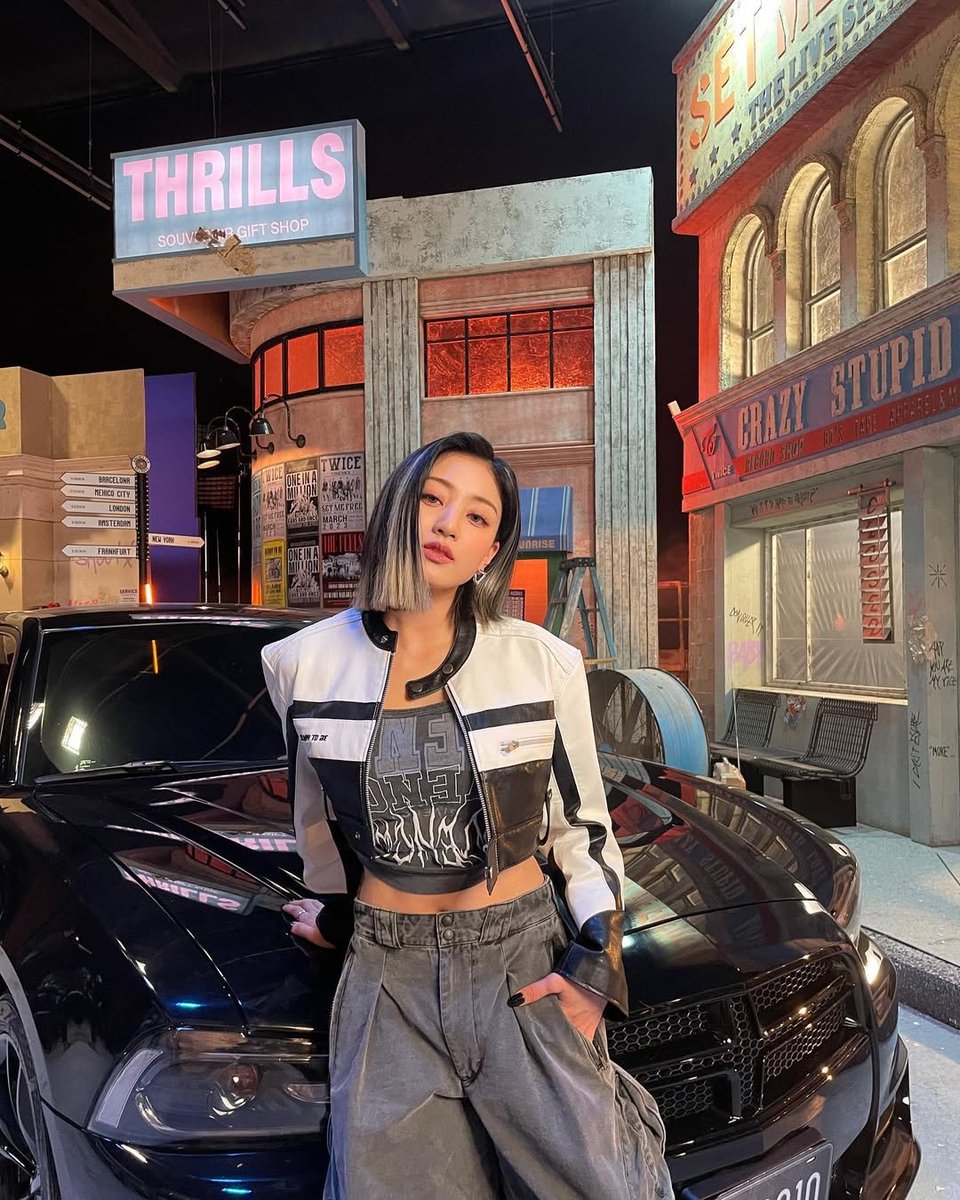 sweetalizee's tweet photo. 𝔓or 𝖋avor no me moleste nad𝕚e hoy, pues vengo al #𝕾un𓈒࣪𔘓dǝb𝖚𝐭 a 𝖋armear un poco de aura para darlo todo cuando suene el #𝖘in𝚐leᰍʼ24·𝖍o͞ur𝕤 ⌛ ' ♡ de esta reina 𝕚cónica, quien claramente es la mayor #𝖘en𝕤ual𓆇d𝕪n𝕒m𝐢tǝ que podría ex𝕚stir. https://t.co/dw6XH79rzs
