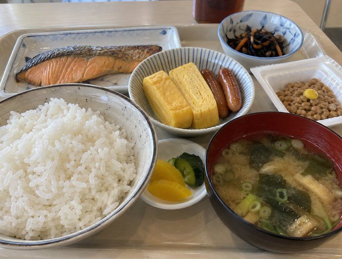 4309qwerty's tweet photo. 100万円貰えるが…

1週間これだけしか食べられない

みんなは挑戦する？ https://t.co/H23IybI1Wk