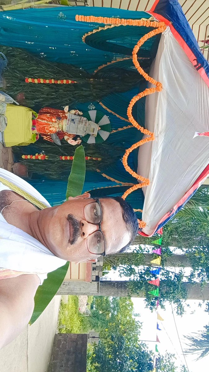 pradeepkrout76's tweet photo. ଓଁ ବକ୍ରତୁଣ୍ଡ ମହାକାୟ,ସୂର୍ଯ୍ୟକୋଟି ସମପ୍ରଭା,
ନିର୍ବିଘ୍ନଂ କୁରୁ ମେ ଦେବ,ସର୍ବ କାର୍ୟେସୁ ସର୍ବଦା ॥
ପବିତ୍ର ଶ୍ରୀ ଗଣେଶ ଚତୁର୍ଥୀ ଉପଲକ୍ଷେ ଆପଣଙ୍କୁ ହାର୍ଦ୍ଦିକ ଶୁଭେଚ୍ଛା ଓ ଅଭିନନ୍ଦନ |
🙏🏻🙏🏻💐💐 https://t.co/XKqQW4brCX