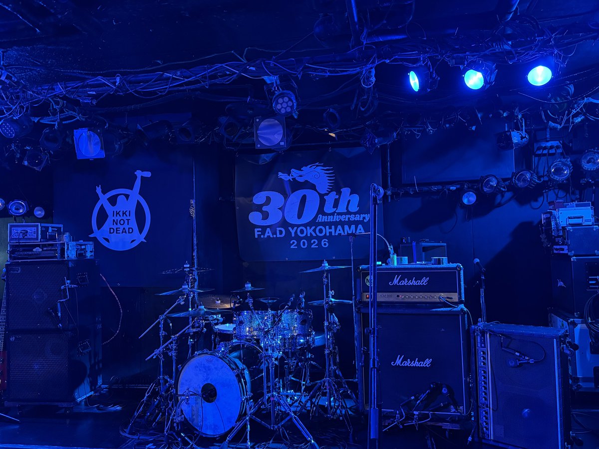 8hachi666's tweet photo. ※すっかり忘れてたけど記録しとく

この前はイッキのお祭りでした！
普段見たことないようなお客さんも多く、イッキの大きさ？を実感しつつ、ハワイアンロコでの知った顔だらけのフロアがやっぱり大好きだなと🫶🏽FADの柵ありが久しぶりぶりすぎてテンパったので次回あるなら柵なしでおねしゃす！ https://t.co/ei9GjMocXg