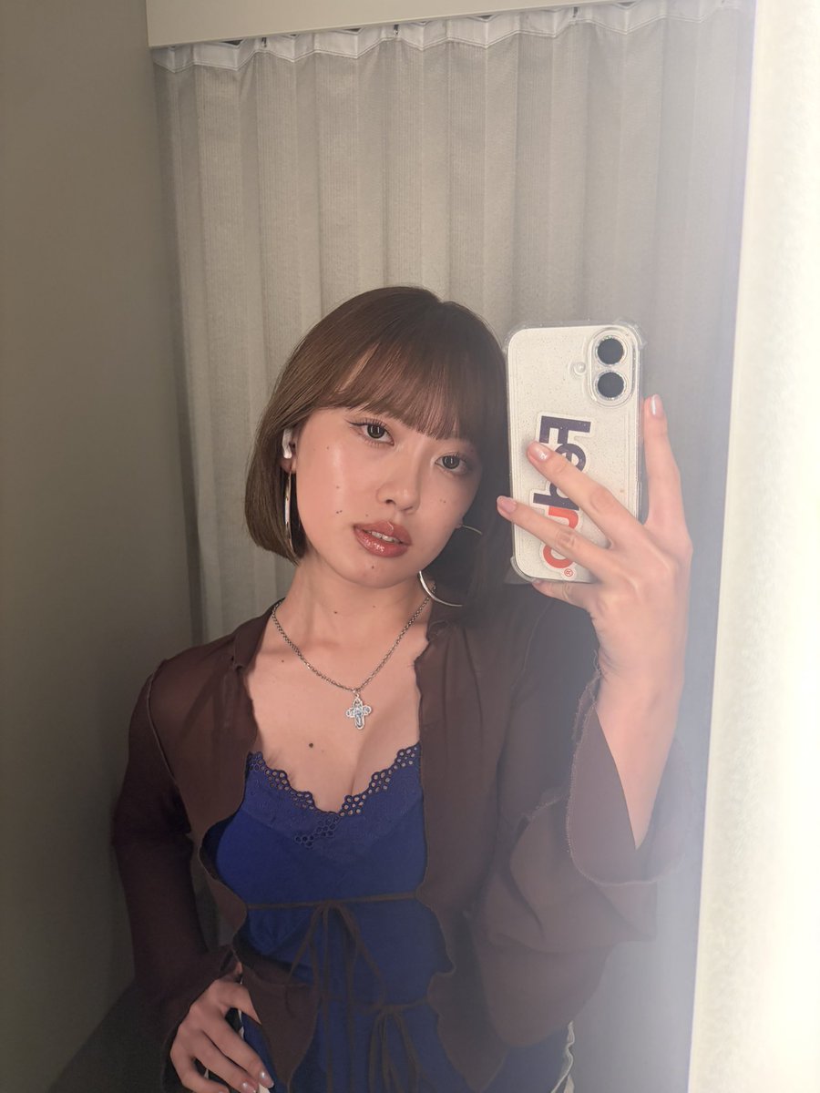 only_sarina3's tweet photo. グラビア界のおしゃれ番長になりたい https://t.co/tPkjbM70JH