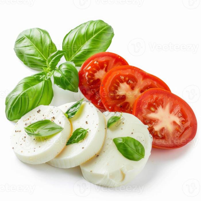 aliru033286's tweet photo. Fresh basil, ripe cherry tomatoes u0026 premium mozzarella at our local market today—perfect for a lazy weekend caprese salad! Grab yours before they sell out!， https://t.co/lZF855v4AK