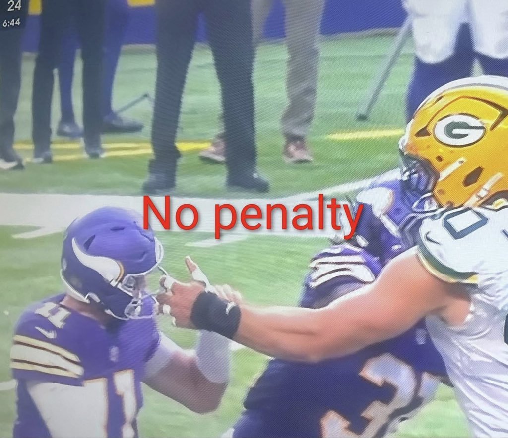 FuzzENutzs's tweet photo. @BrewersAnd @Rate_the_Refs https://t.co/FStBDFhojf