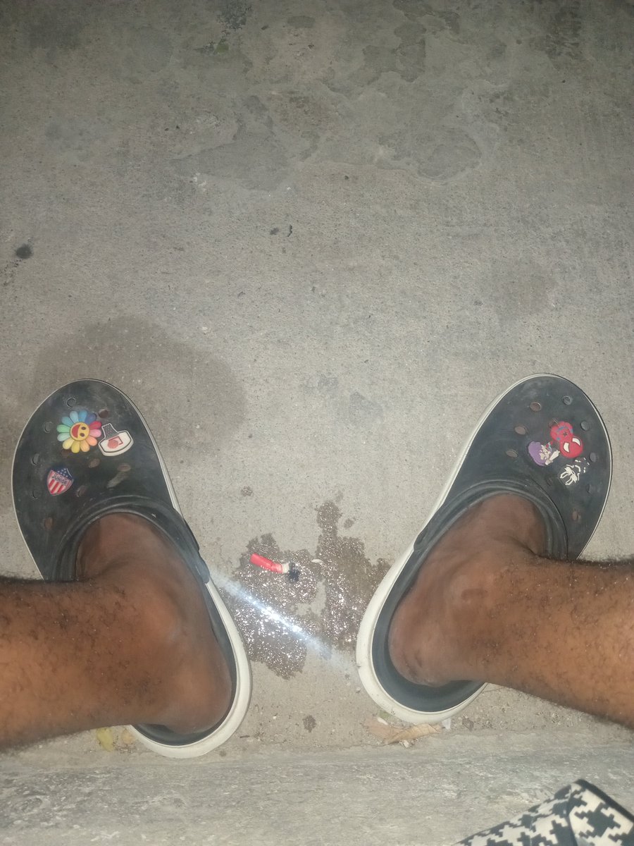 matersam047's tweet photo. It's time you cleaned my soles and ate my cigarette butts and cleaned my saliva off the floor with some of the cigarette butt I smoked, l4ser. 
#sub #poppers #feetworshi̇p #feet #poppers #sniff https://t.co/avBiOs0mOw