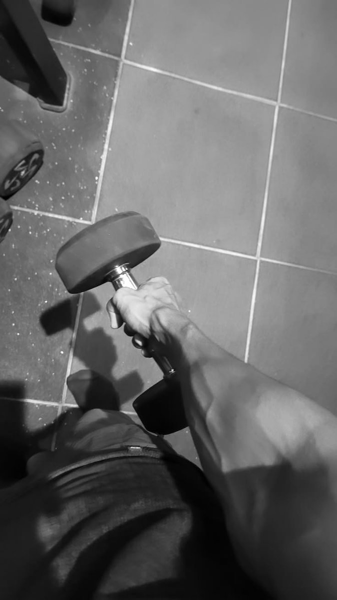 _excruciation's tweet photo. Morning pump. https://t.co/zDHMijI1Fv