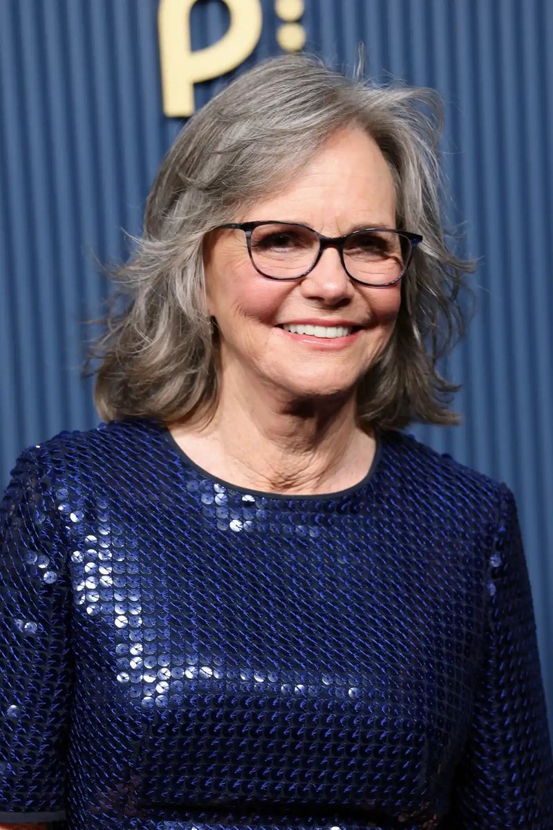 CultureLab_Pod's tweet photo. “Blessed Canada.
Our neighbours. 
Our friends.”

- Sally Field, 2026 Emmy Awards https://t.co/vJvbHkAaQ1