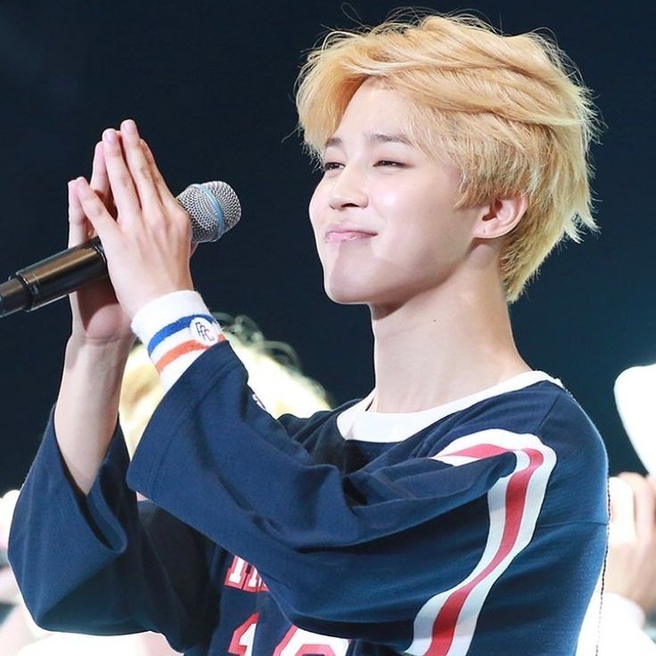 snowballH2's tweet photo. 지민시 🐥 ⏰  Jimin Time 

전생인 듯 까마득해
언제나 사랑스러운

나의 스타 지민 💛

MAIN DANCER JIMIN
VOCAL KING JIMIN
JIMERICA JIMIN LAND
JIMIN WORLD TOUR ARIRANG
STAGE COMMANDER JIMIN
#JIMIN_WORLDTOUR_ARIRANG
JIMIN JIMIN
#JIMIN #지민 https://t.co/GBAdPtnt4i