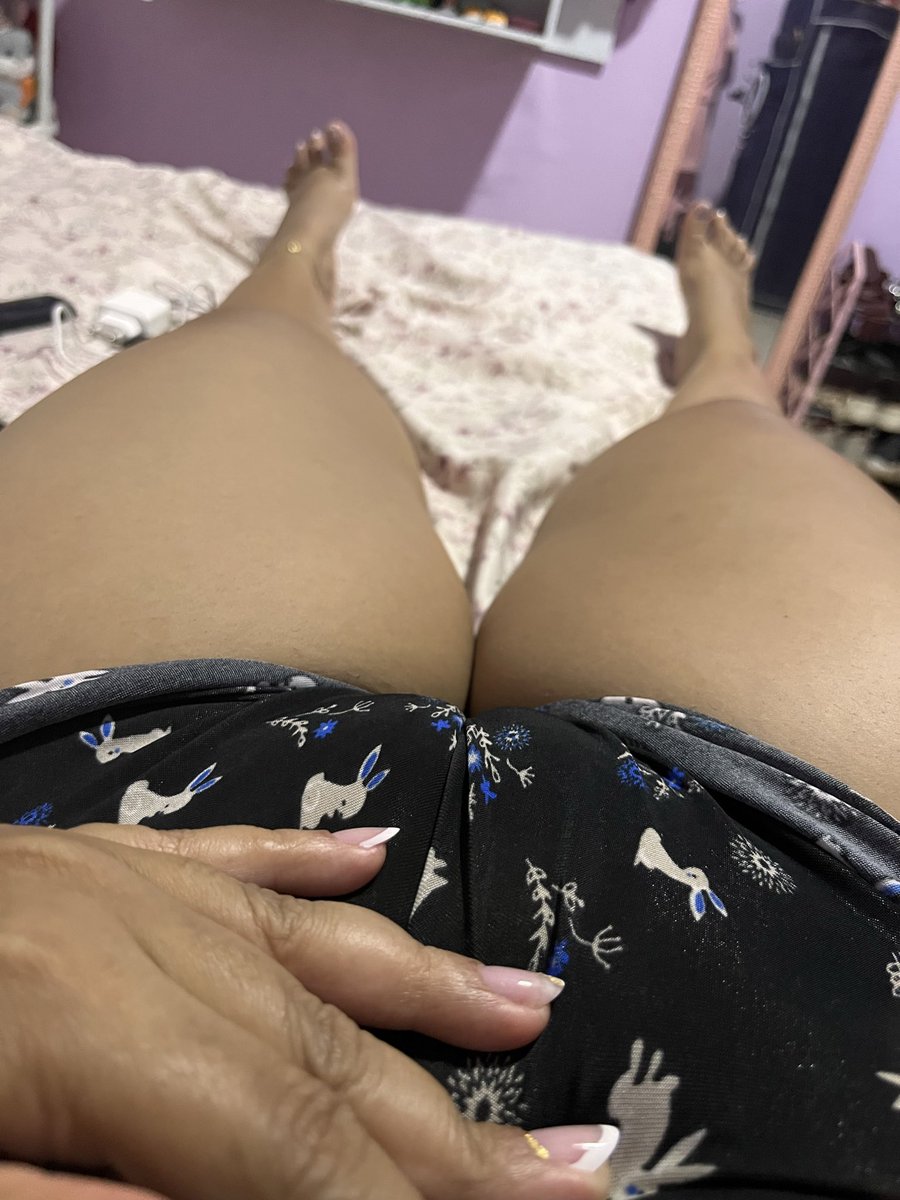 GirleneMarya's tweet photo. Vem me ver aqui tbm 

https://t.co/ybATPnzOjX https://t.co/5rquRccZNh