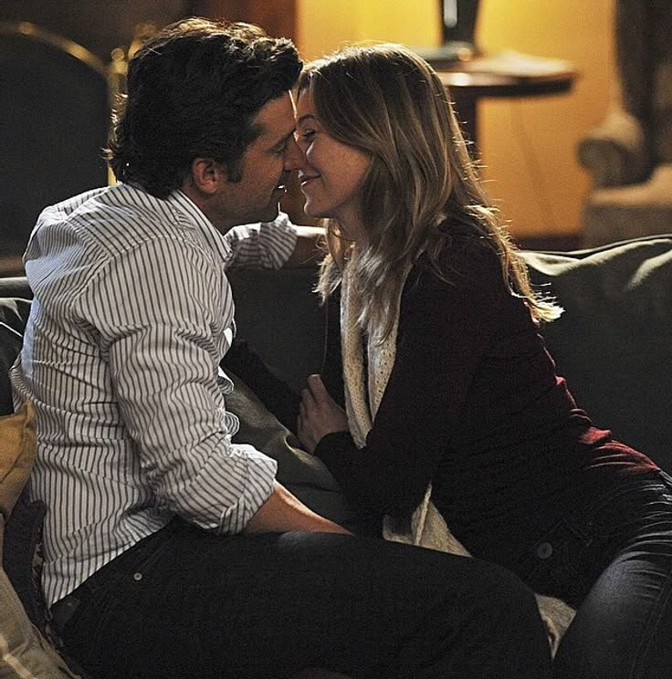 welovegreys__'s tweet photo. Merder 🩶 https://t.co/QLd7tuAZA5