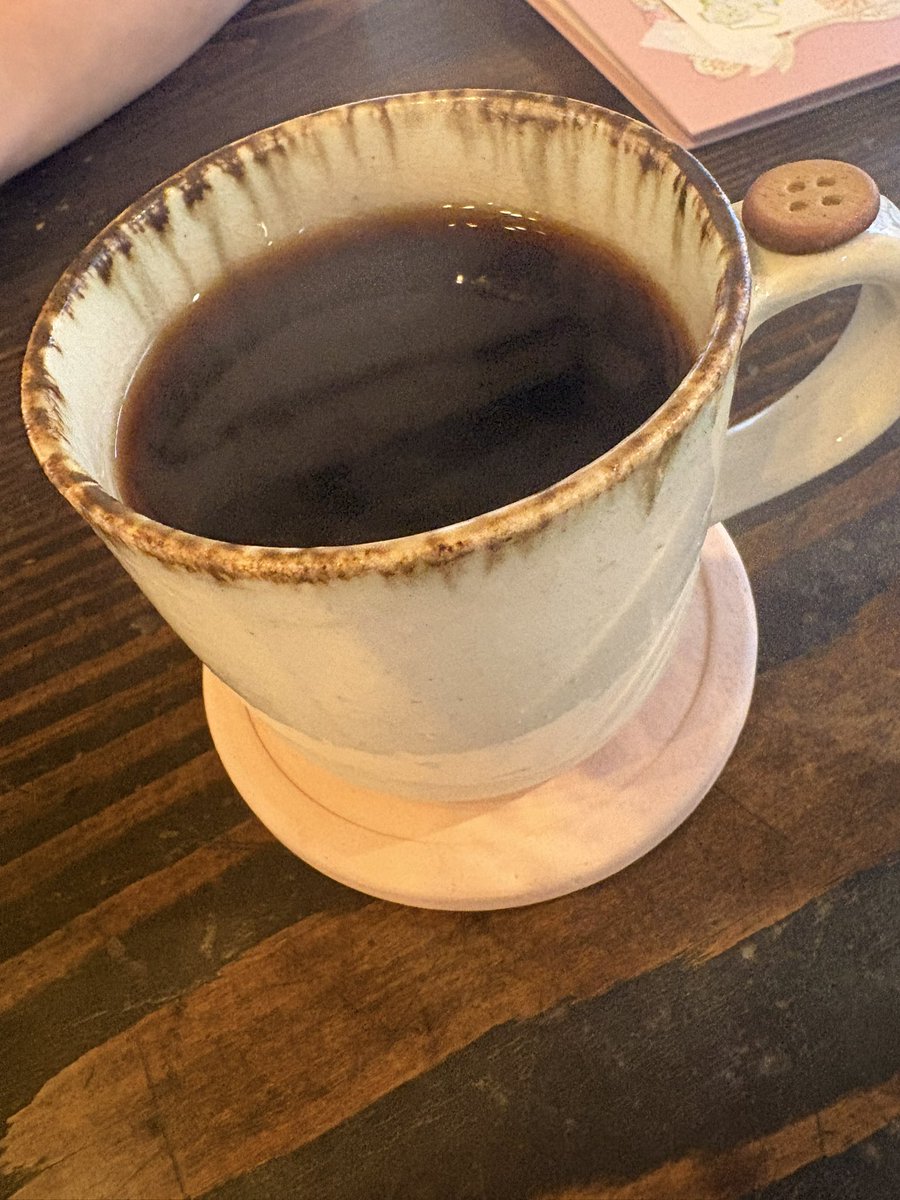 yuka_nozu's tweet photo. 日々、打ち合わせ、打ち合わせ、打ち合わせ！！！で、普段行かないようなカフェとか行って美味しいの食べまくってるけど、ラーメンの頻度が下がったので太りません🐽 https://t.co/gFFBXy04c1