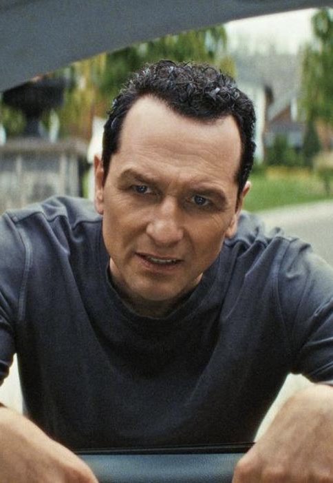DiscussingFilm's tweet photo. Matthew Rhys has become the first actor in history to win 2 leading acting Emmys in the same year.

See the full winners list: https://t.co/7rIuXlwYlJ https://t.co/8nvUCtrC9s