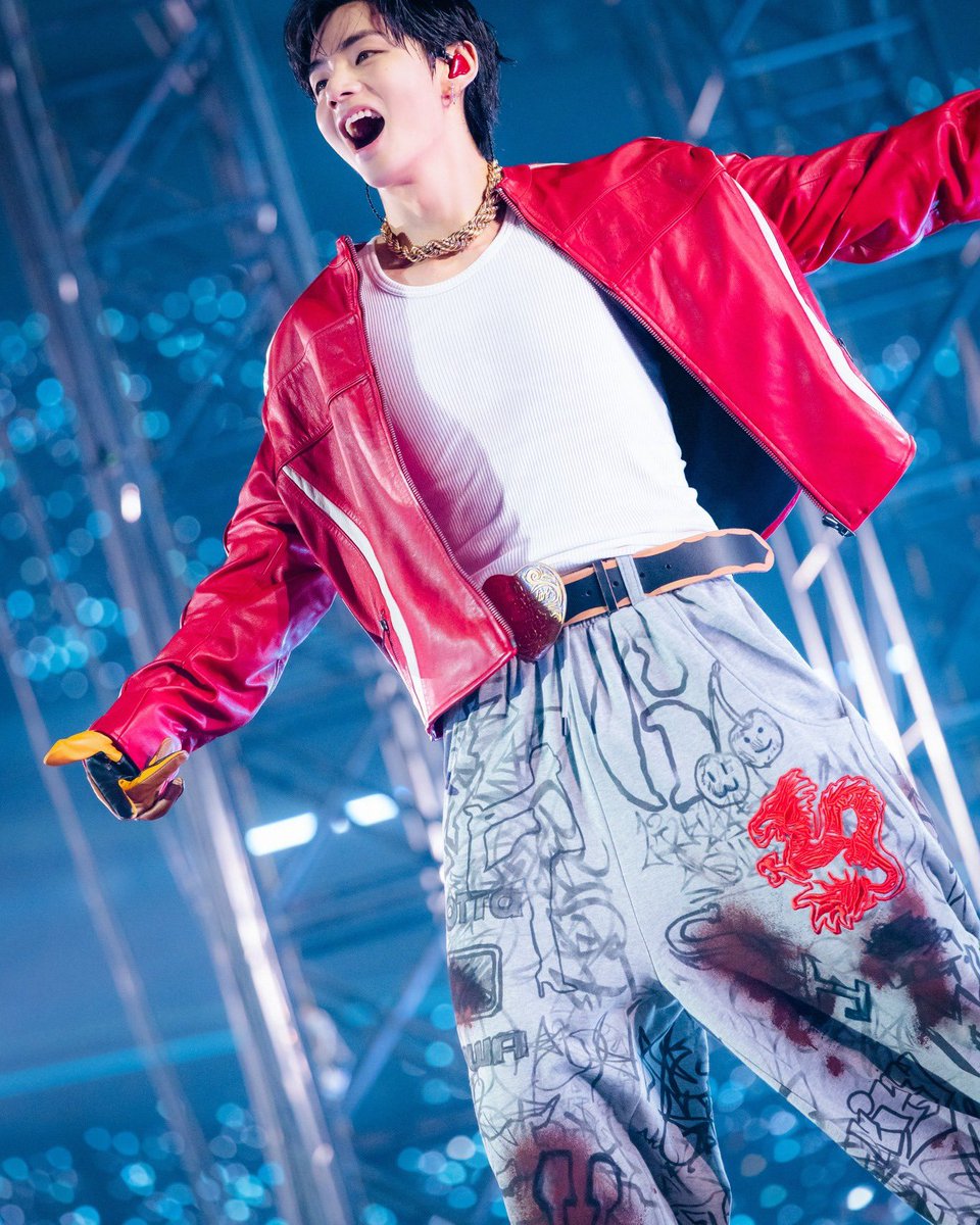 Sv__________v2's tweet photo. https://t.co/SesyDiF4yK