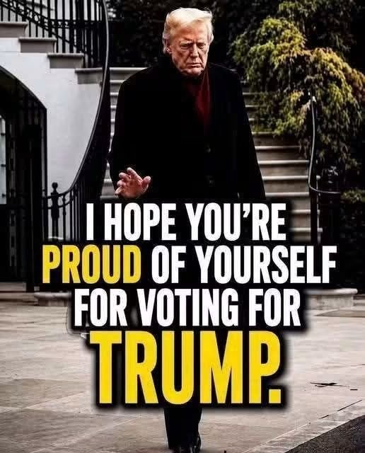Emmaiid11's tweet photo. LI HOPE YOU'RE PROUD OF YOURSELF FOR VOTING FOR TRUMP https://t.co/SqTvSckX53