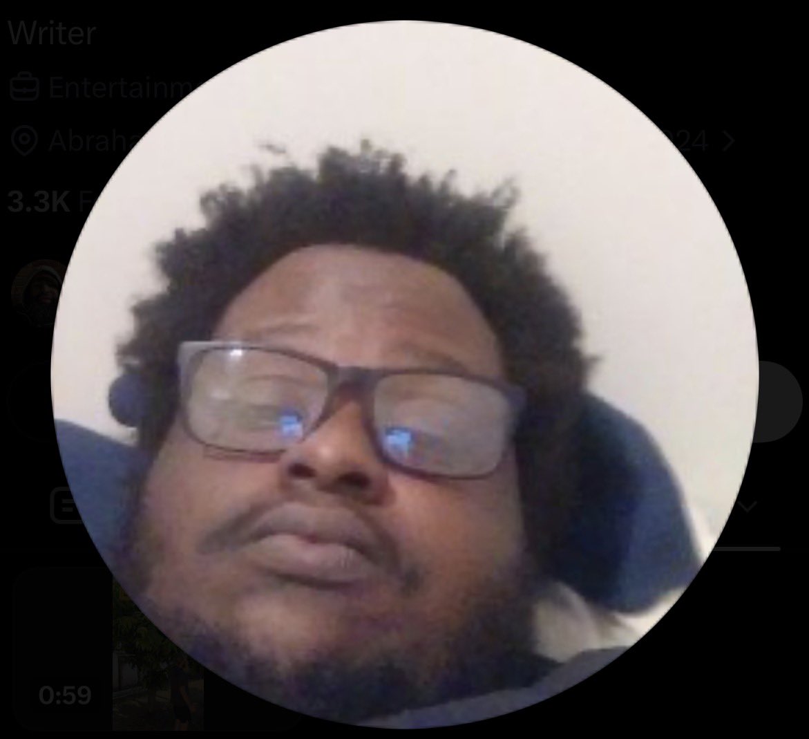 mmathis13's tweet photo. Oh dear… you caught me, Bubble Bass. However will I move on? Please. https://t.co/1m1ZnV0VuN