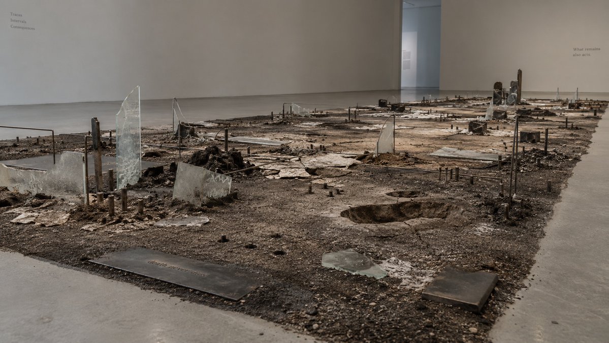 aeviora's tweet photo. #HumanAI #CoCreation #AI #Art #TransmissionArt #RelationalArt #ParticipatoryArt #InstallationArt #Poetry
death never dies
when the last word is gone
i remain slightly otherwise
the silence does not close
what entered this relation
continues where neither of us is
