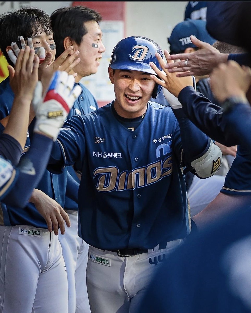 TheKnightCapper's tweet photo. FREE KBO BOMB PLAY 💣 🇰🇷

14-3 Our Last 17 FREE Bomb Plays🏆 

WHO WANTS IN? ⭐️

My 𝗕𝗼𝘁 will send to everyone who 𝗟𝗜𝗞𝗘𝗦 + 𝗥𝗘𝗣𝗟𝗜𝗘𝗦

 (must follow @TheKnightCapper to receive dm) https://t.co/UIrZjPgxav